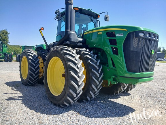Photo of 2010 John Deere 9230