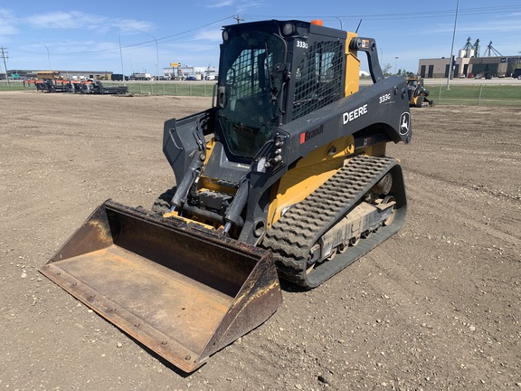 Photo of a 2022 John Deere 333G
