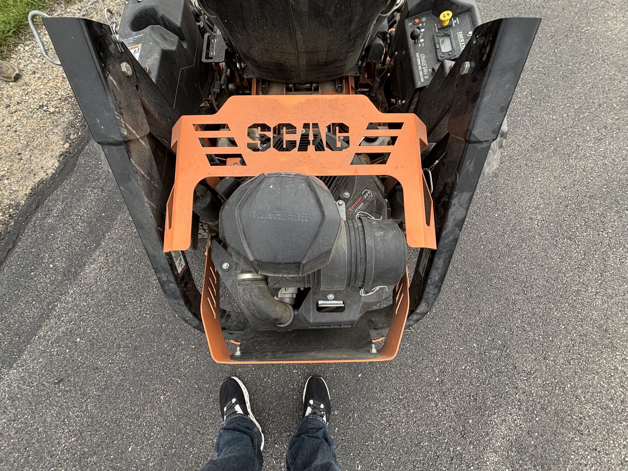 Used 2020 Scag SCZ61V-36BV Zero Turn Mowers at Koenig Equipment in Greenville, OH - PhotoXL12