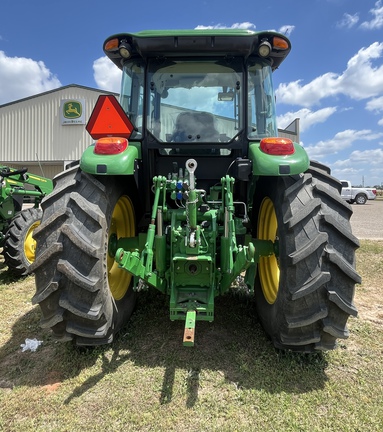 2023 John Deere 6135E Photo 5