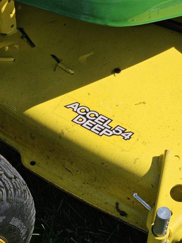  2021 John Deere X580 at Heritage Tractor in Pontiac, IL