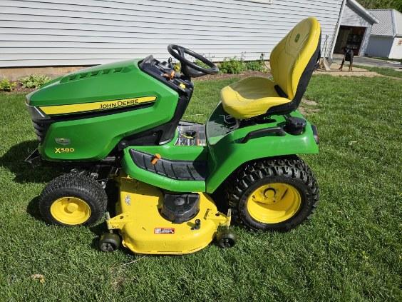  2021 John Deere X580 at Heritage Tractor in Pontiac, IL