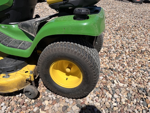 2017 John Deere X380 - Photo13