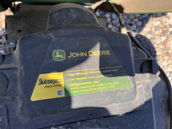 2017 John Deere X380 - Photo18