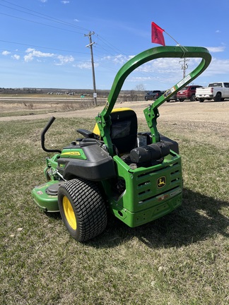 Used 2017 John Deere Z915E Zero Turn Mowers at Horizon Ag & Turf in Mayerthorpe, AB - Photo3