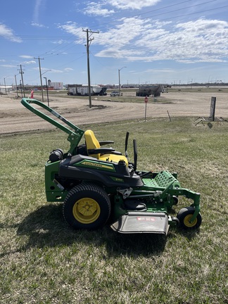 Used 2017 John Deere Z915E Zero Turn Mowers at Horizon Ag & Turf in Mayerthorpe, AB - Photo2