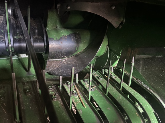 Used 2019 John Deere 560M Round Balers at Horizon Ag & Turf in St. Paul, AB - Photo2