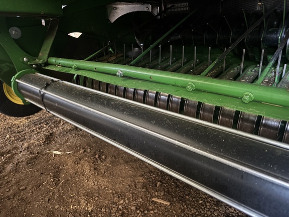 Used 2019 John Deere 560M Round Balers at Horizon Ag & Turf in St. Paul, AB - Photo3