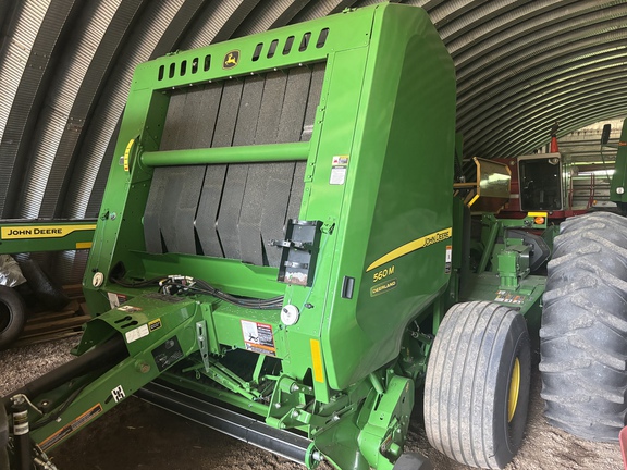 Used 2019 John Deere 560M Round Balers at Horizon Ag & Turf in St. Paul, AB - Photo1