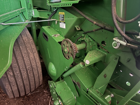Used 2019 John Deere 560M Round Balers at Horizon Ag & Turf in St. Paul, AB - Photo15