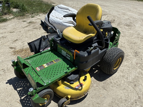 2019 John Deere Z335M Used Equipment