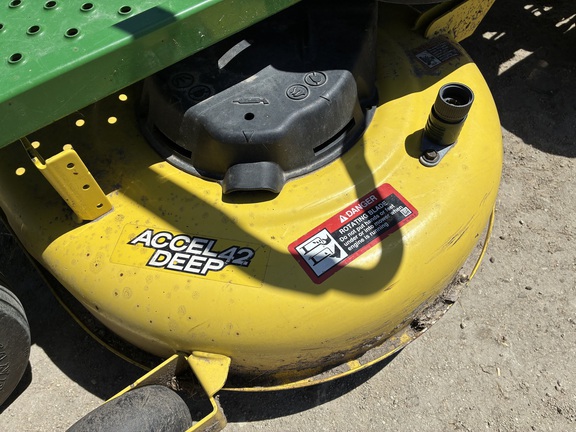 2019 John Deere Z335M (2nd thumbnail)