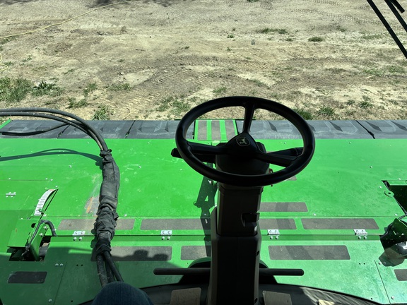 2024 John Deere W235R (19th thumbnail)