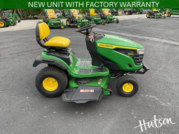 Photo of 2025 John Deere S240