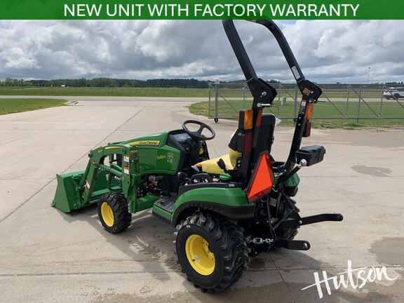 Photo of 2026 John Deere 1025R