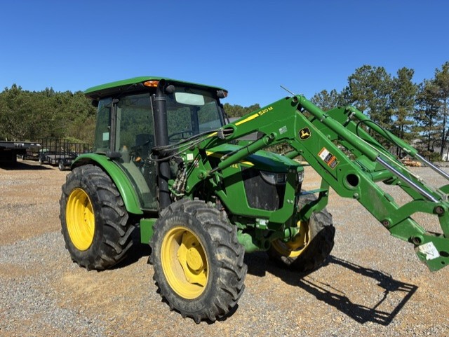 2022 John Deere 5075E