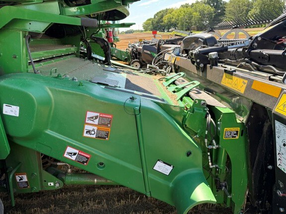 Photo of 2023 John Deere S770