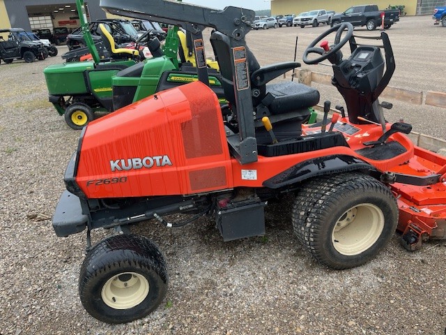 2016 Kubota F2690 Lawn Mower