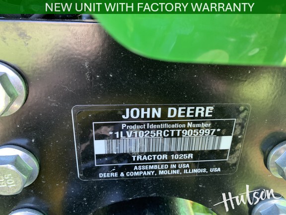 Photo of 2026 John Deere 1025R