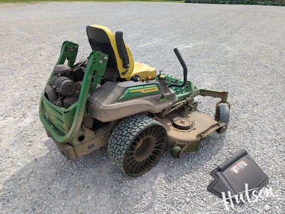Photo of 2025 John Deere Z960M