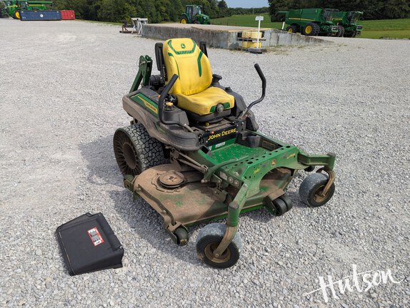 Photo of 2025 John Deere Z960M