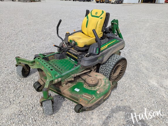 Photo of 2025 John Deere Z960M
