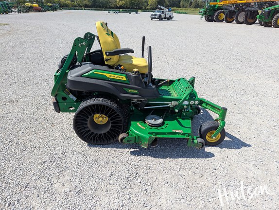 Photo of 2025 John Deere Z960M