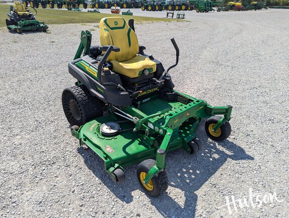 Photo of 2025 John Deere Z960M