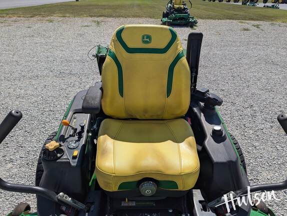 Photo of 2025 John Deere Z960M