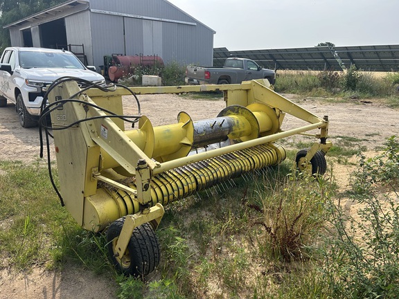 Photo of 1994 John Deere 6810
