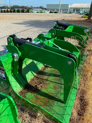 2023 Frontier AD11E