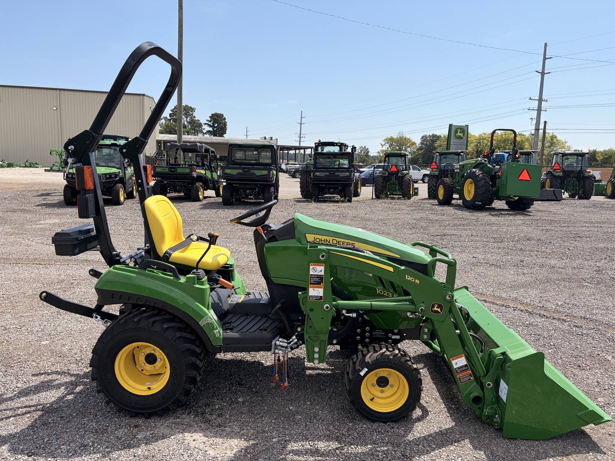 2026 John Deere 1023E