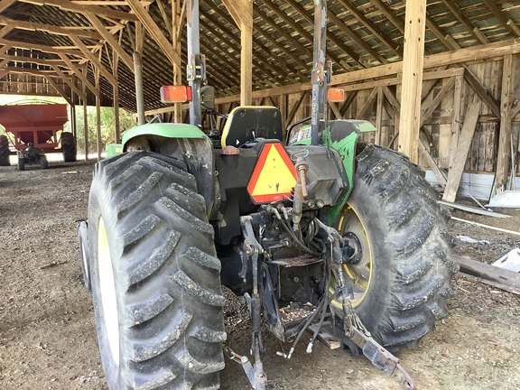 Photo of 1999 John Deere 5510