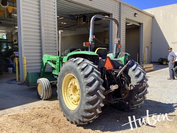 Photo of 1999 John Deere 5510