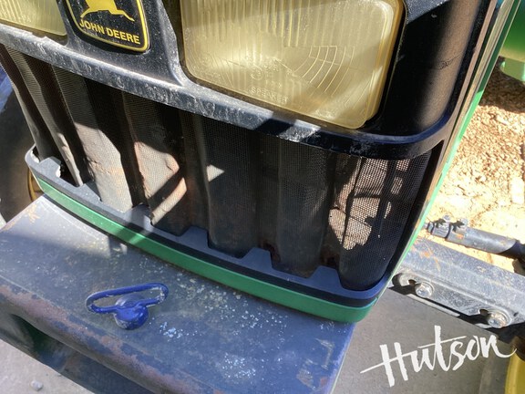 Photo of 1999 John Deere 5510