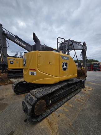 2021 John Deere 135G