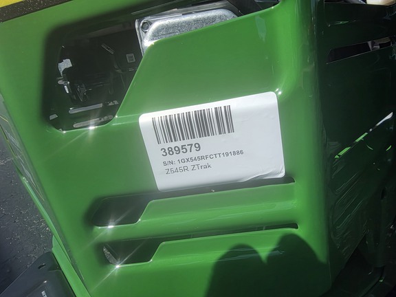 2026 John Deere Z545R