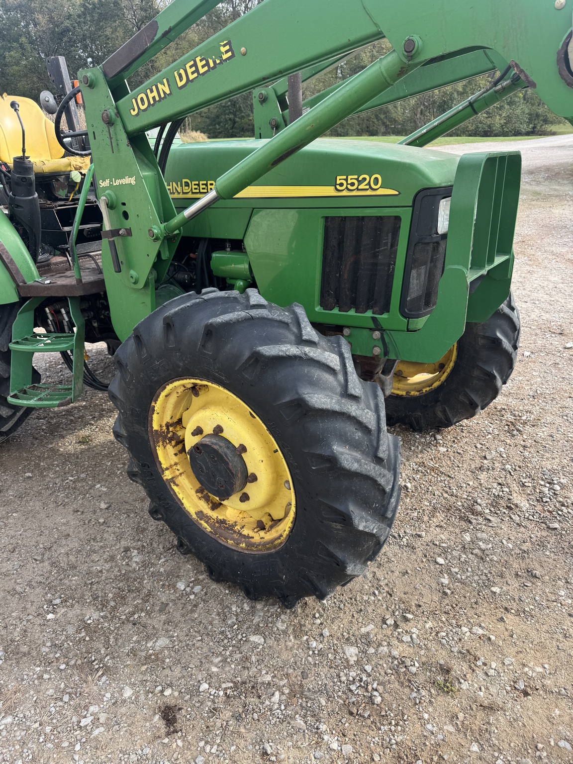 2003 John Deere 5520
