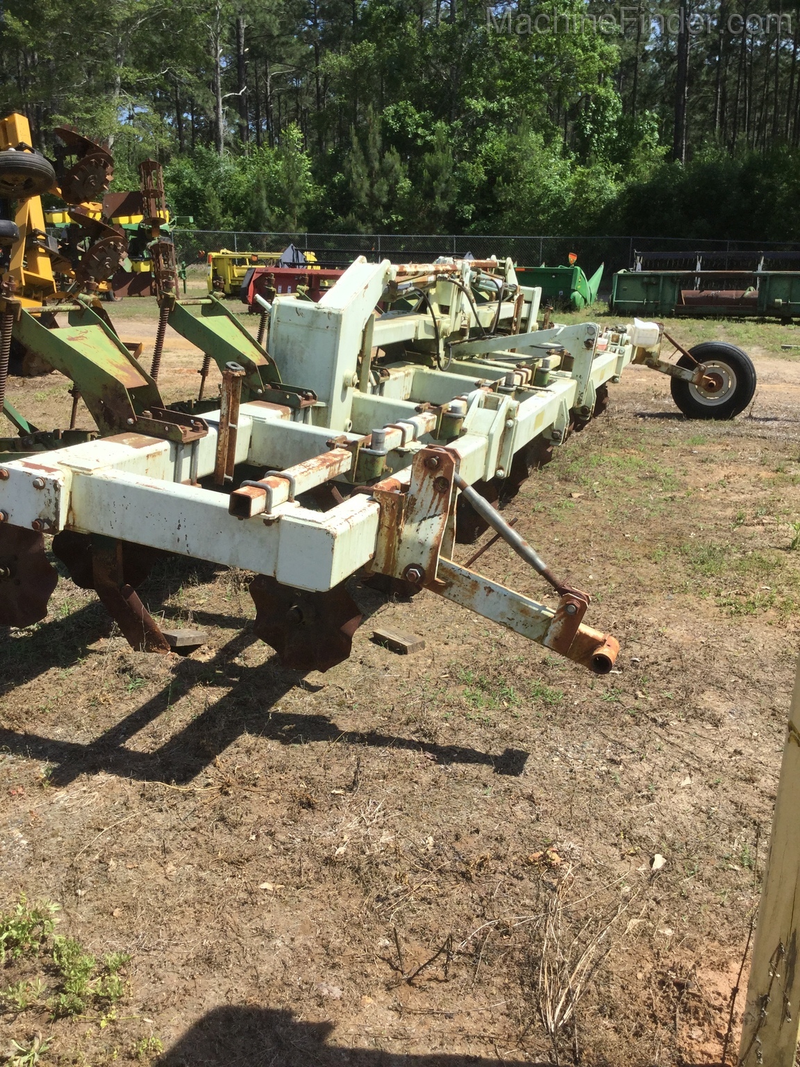 2000 KMC 8 Row Ripstrip Image 3