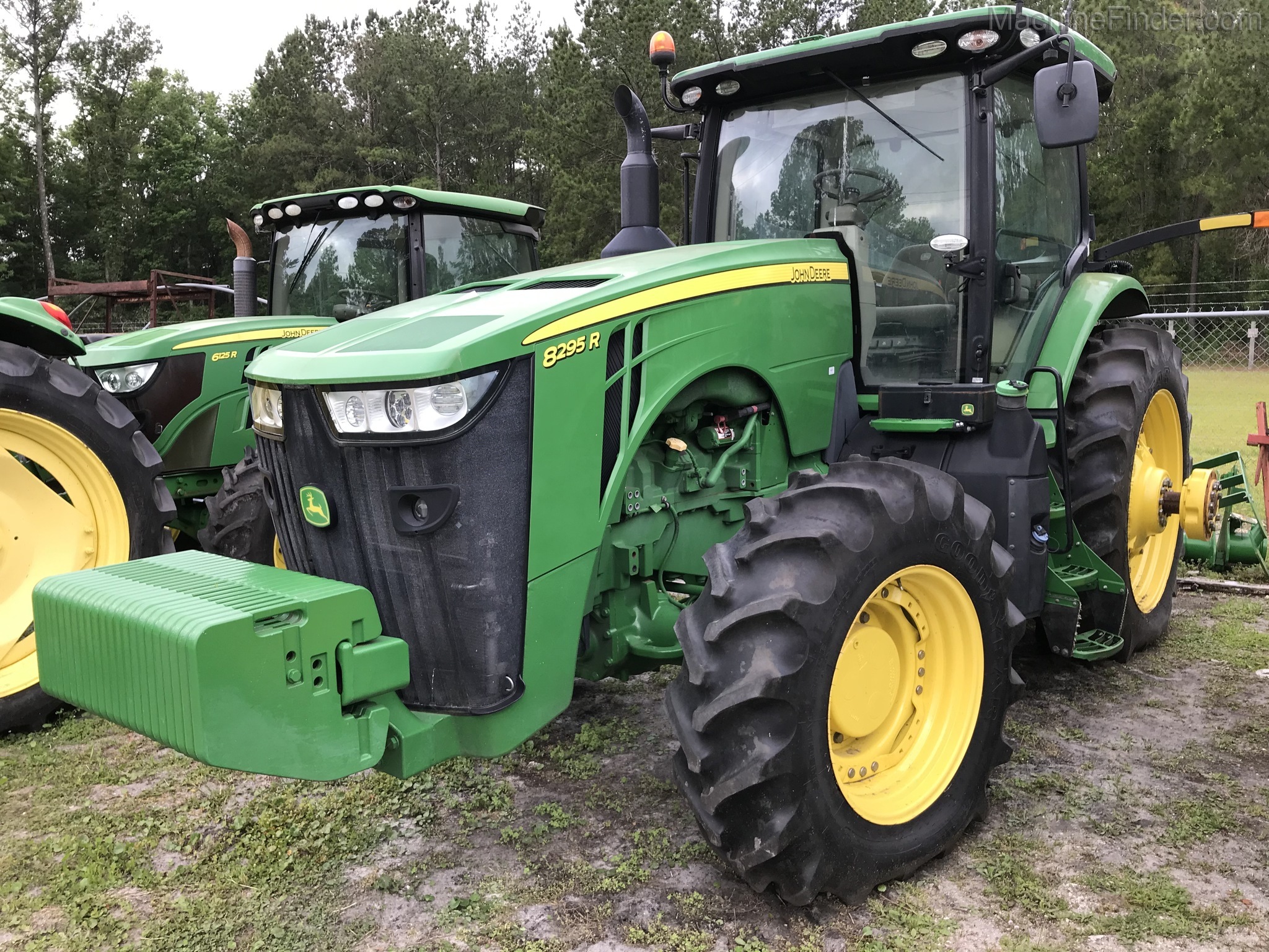 2017 John Deere 8295R Image 1