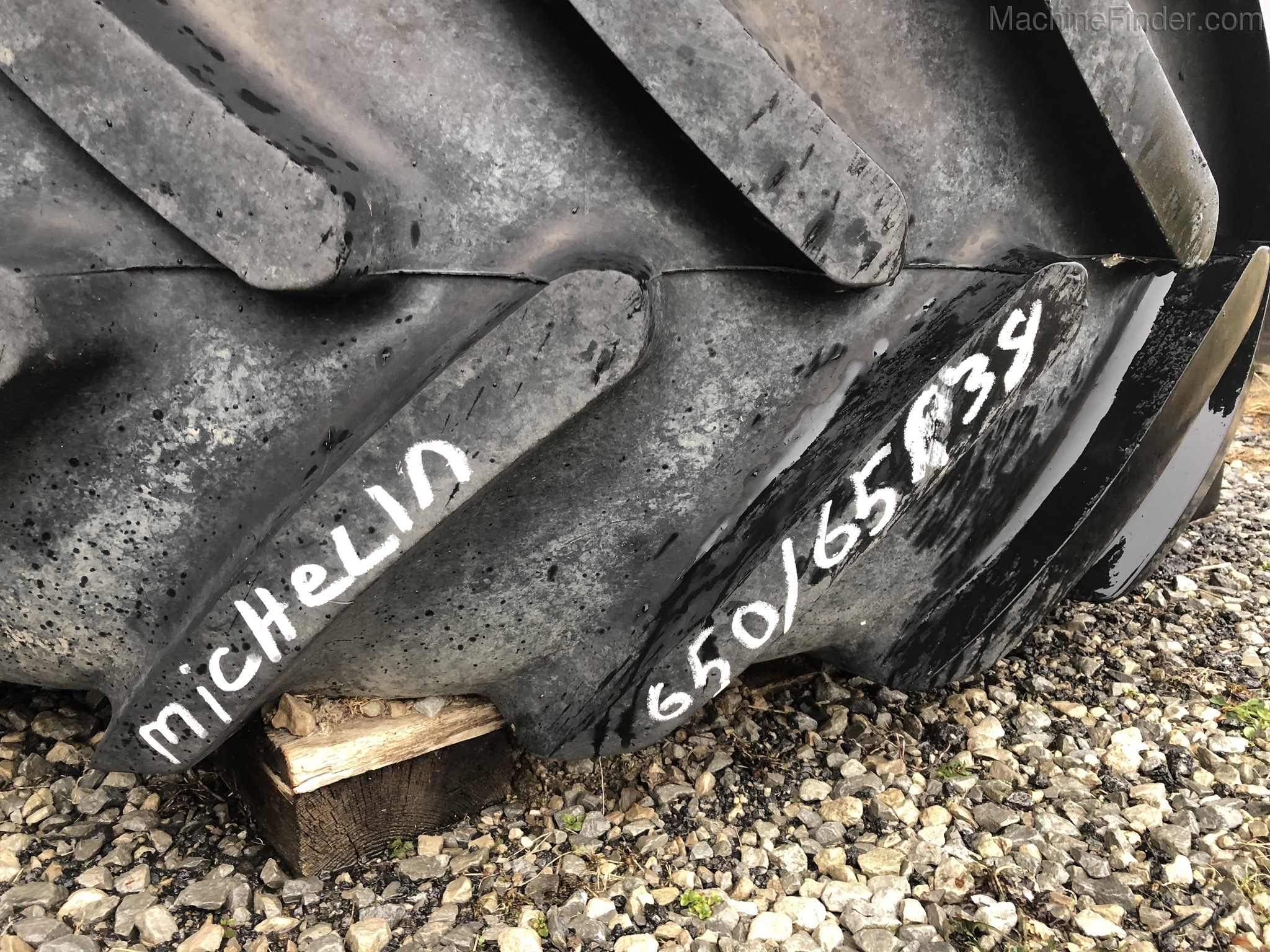 Michelin Rogator 650/65R-38 Image 2