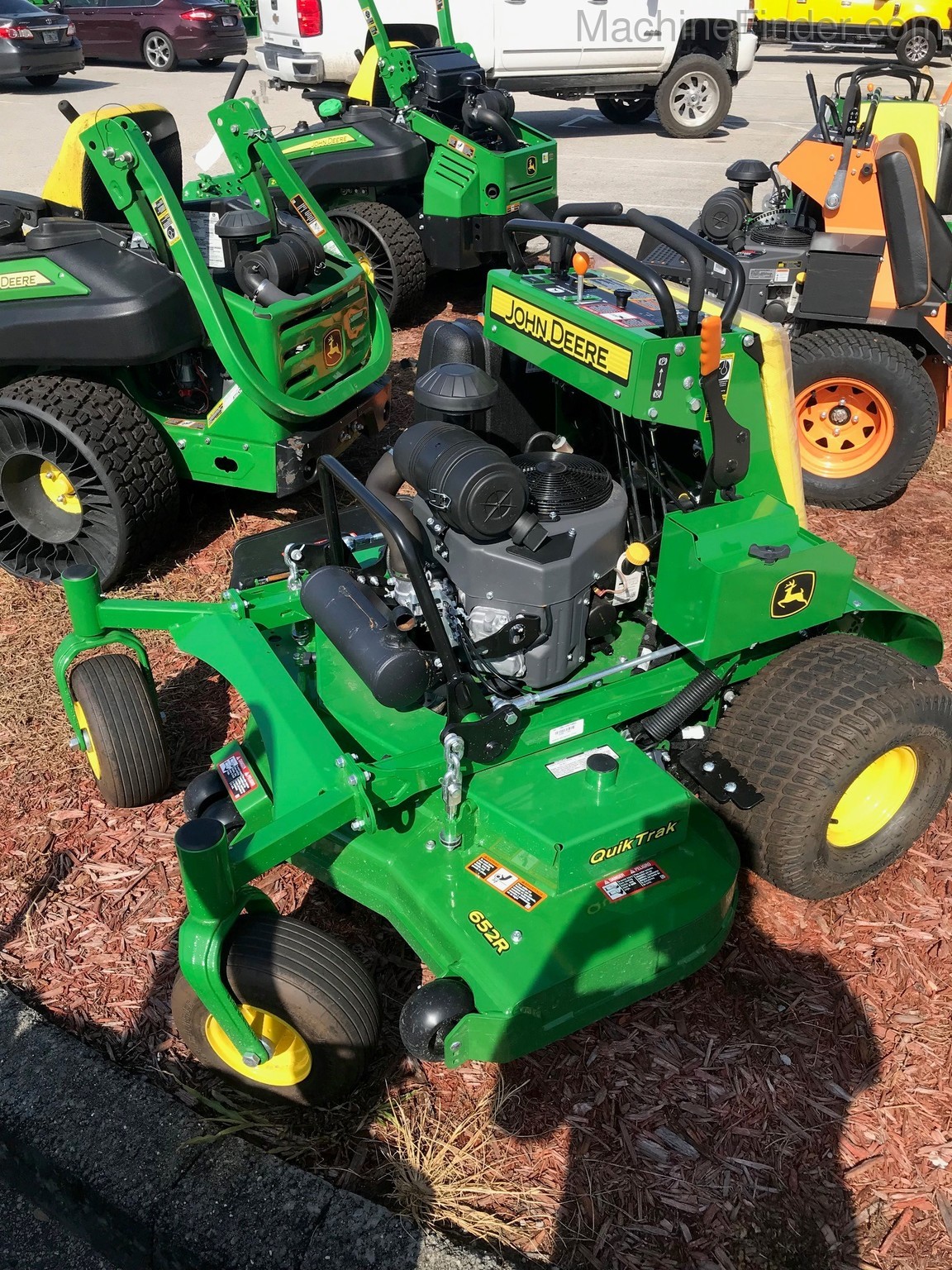 2021 John Deere 652R Image 5