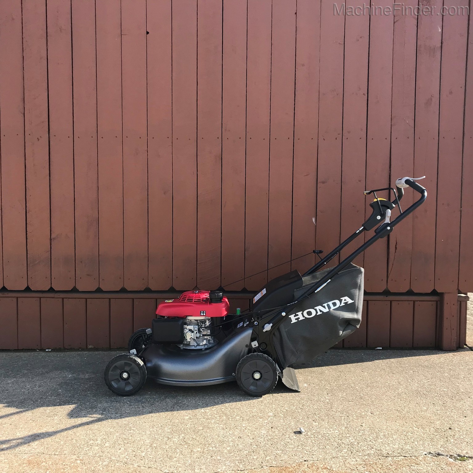 2019 Honda HRR2110VYA Image 4