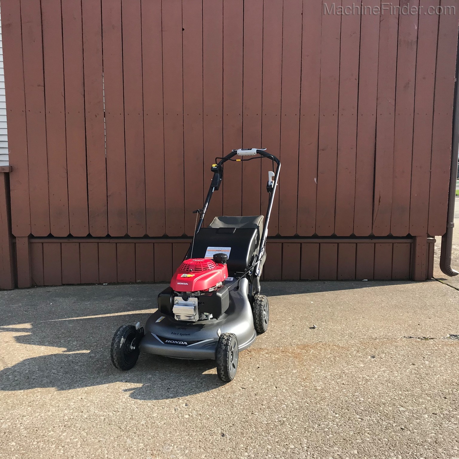 2019 Honda HRR2110VYA Image 2