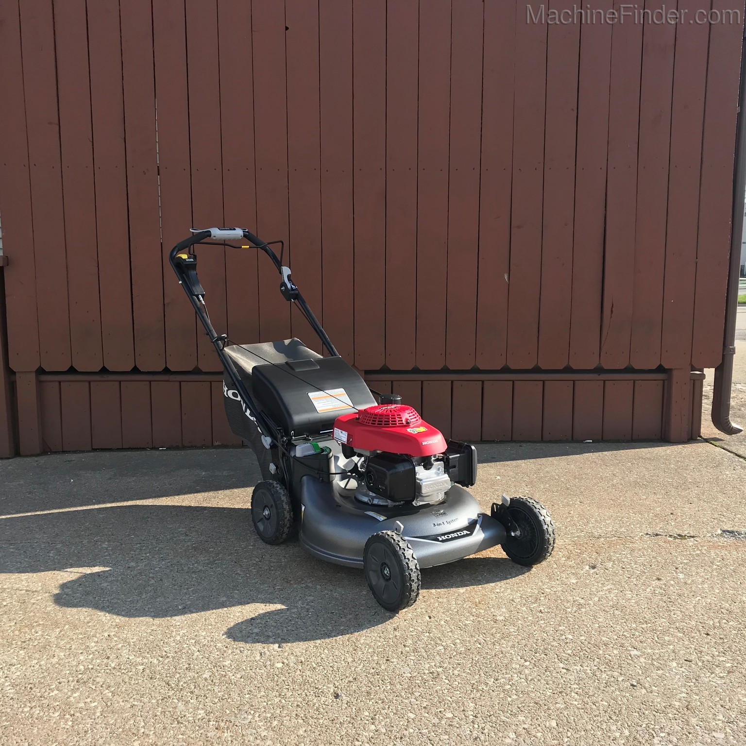 2019 Honda HRR2110VYA Image 1