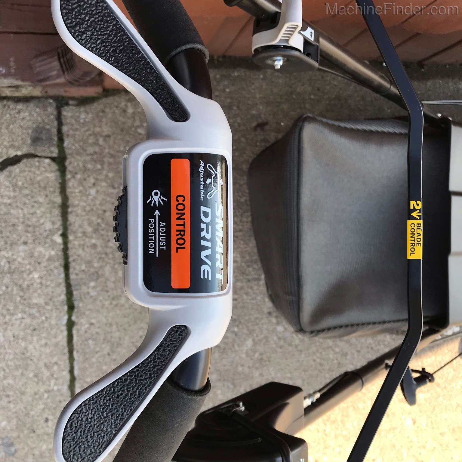 2019 Honda HRR2110VYA Image 6