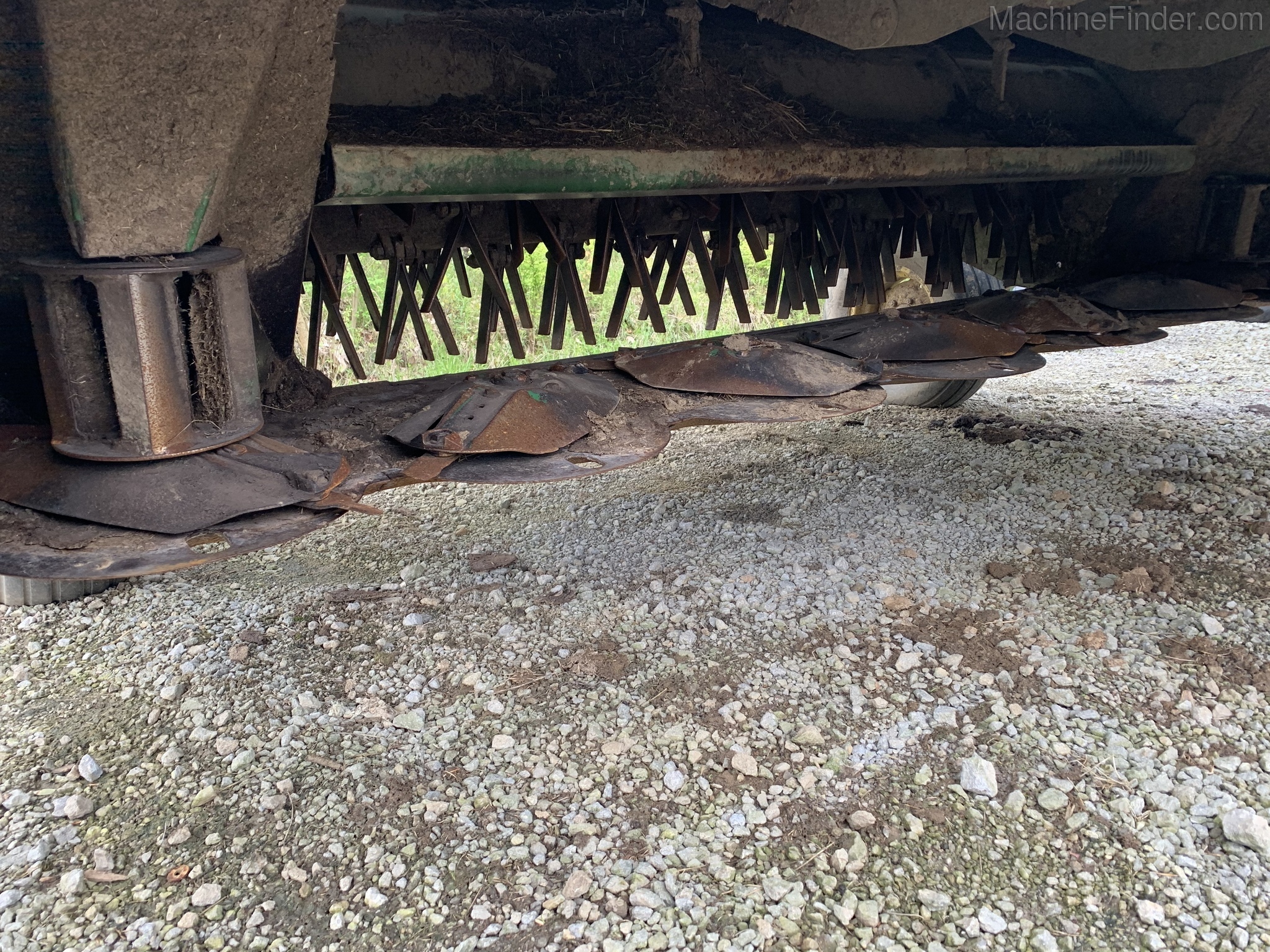 2004 John Deere 735 Image 6