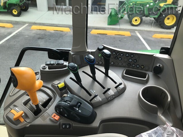 2020 John Deere 6110M Image 3