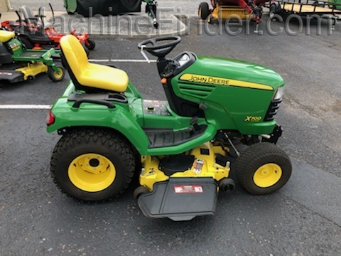 2012 John Deere X700 Image 1
