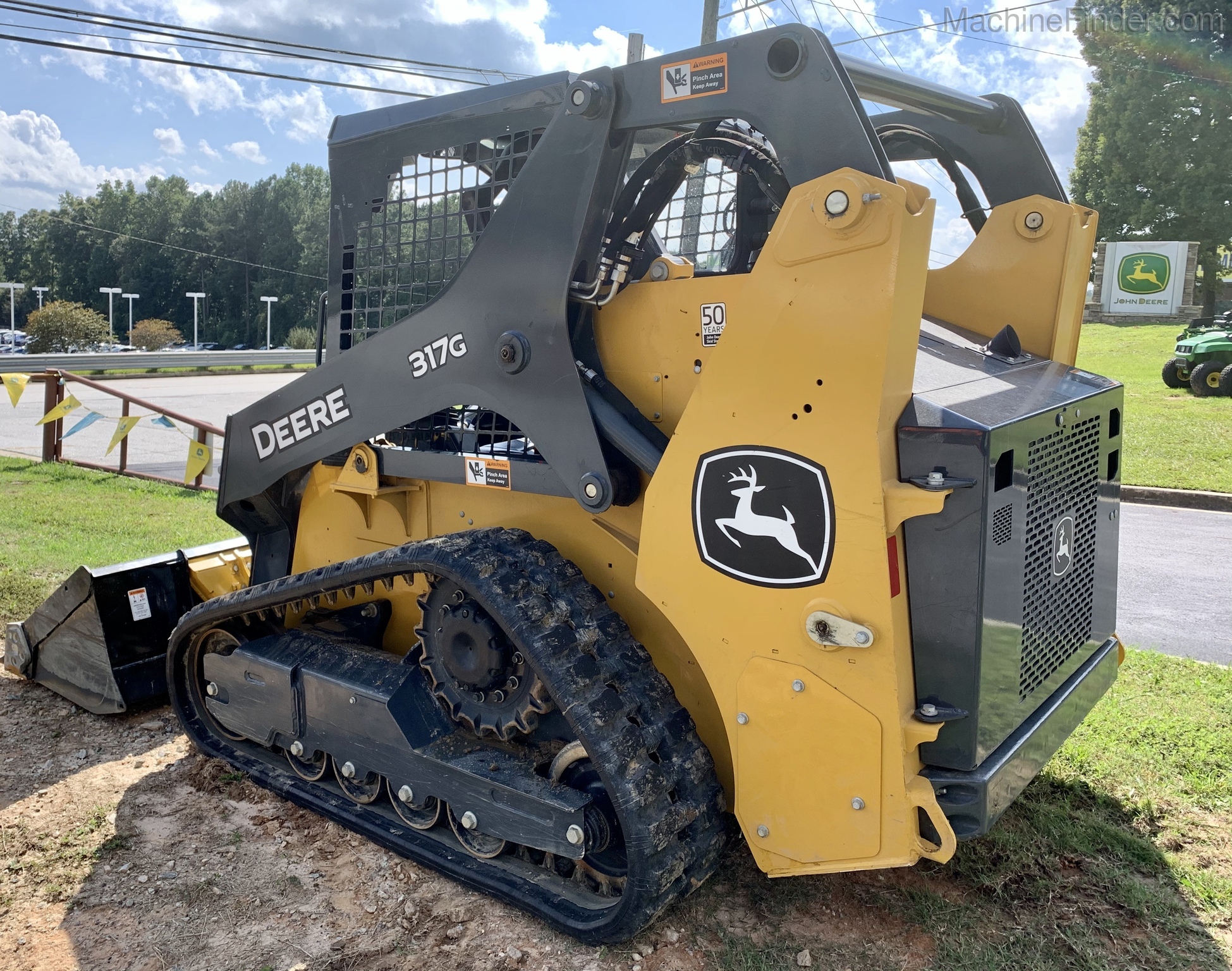 2020 John Deere 317G Image 2